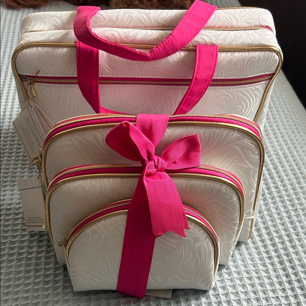 Sheffield Home Cream and Pink Cosmetic Bag Set